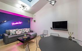 The Insta Playhouse - Covent Garden - By Frankie Says